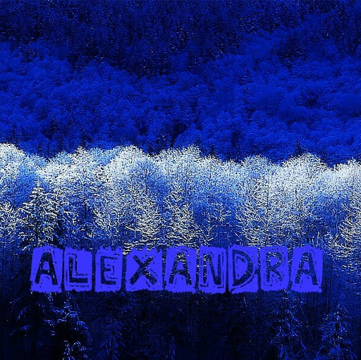 Alexandra Bernal Photo 35
