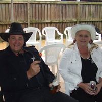 Robyn Ellis Photo 20