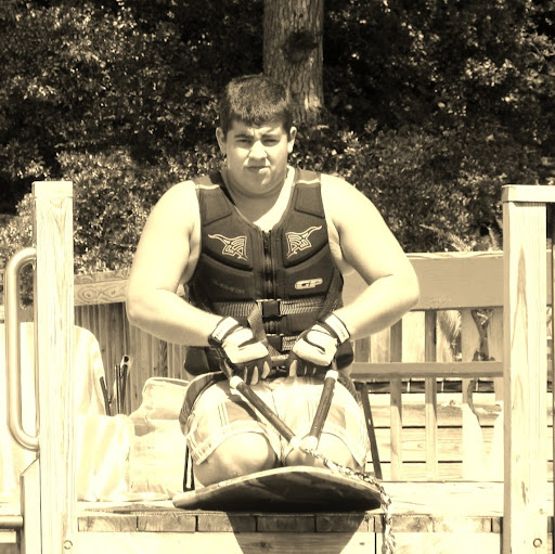 Lee Raines Photo 5