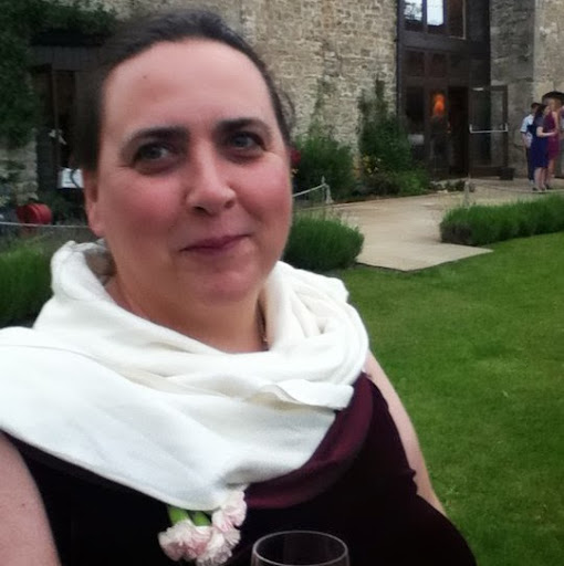 Amanda Phillips Photo 36