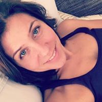 Laura Holm Photo 25