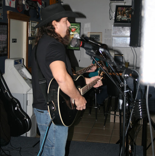 Johnny Parrish Photo 5