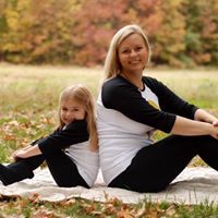Kim Montgomery Photo 31