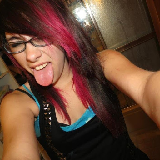 Rebecca Jewell Photo 27