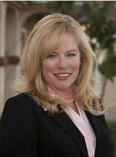 Connie Burke Photo 34