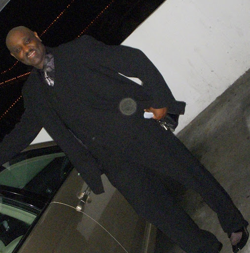 Robert Haywood Photo 14
