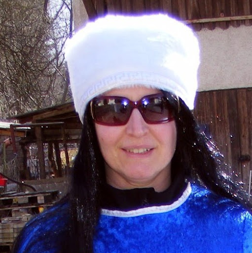 Sandra Meyer Photo 20