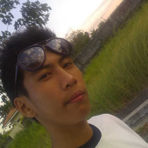 Kenneth Pineda Photo 29
