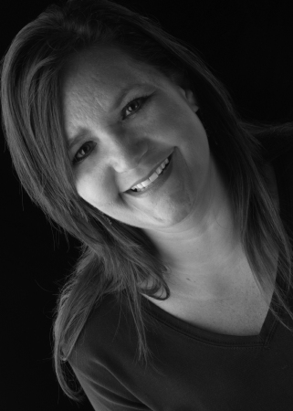 Lori Campbell Photo 28