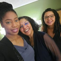 Chandra Brown Photo 37
