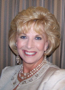 Renee Peterson Photo 11