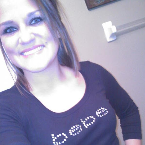 Stephanie Ervin Photo 43