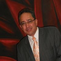 Isidoro Salinas Photo 2