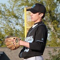 Evan Vickers Photo 8