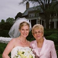 Kathleen Giles Photo 14