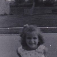 Sally Peters Photo 10