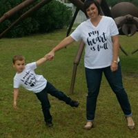 Elizabeth Echols Photo 27