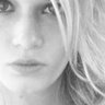 Lindsay Arnold Photo 8