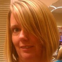 Michelle Lowrey Photo 19