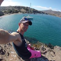 Travis Dickinson Photo 26