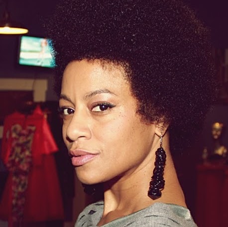 Yvette Kelly Photo 28