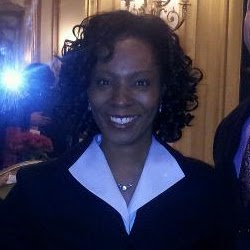 Paula Foster Photo 29