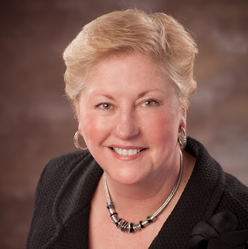 Lynda Rogers Photo 40