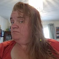 Laurie Everett Photo 29