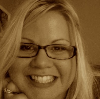 Kimberly Knoll Photo 11
