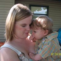 Lisa Schuster Photo 23