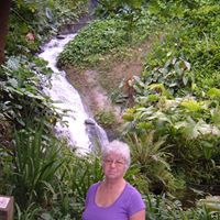 Joan May Photo 14