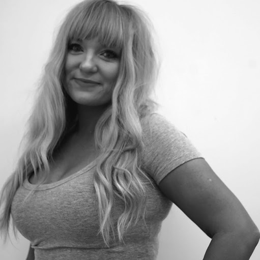 Rebecca Appleton Photo 7