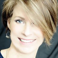 Julie Hoffman Photo 23