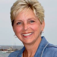 Lori Wolfe Photo 22