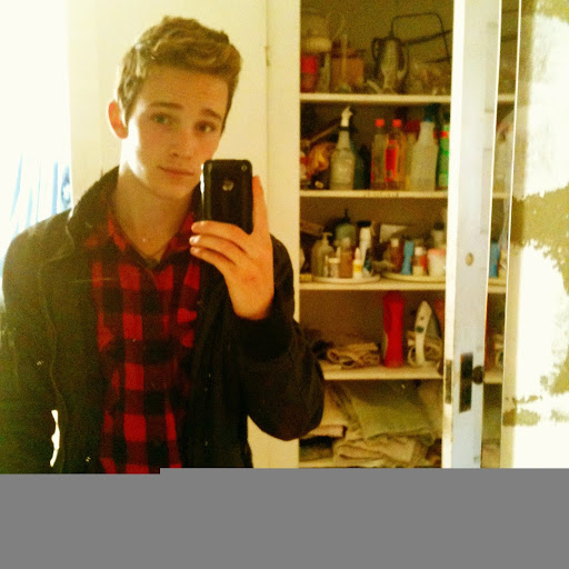 James Riddle Photo 25