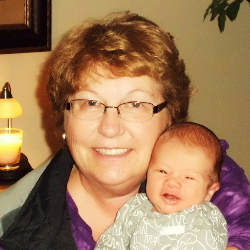 Judy Lloyd Photo 33