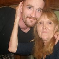 Stephanie Sweeney Photo 40