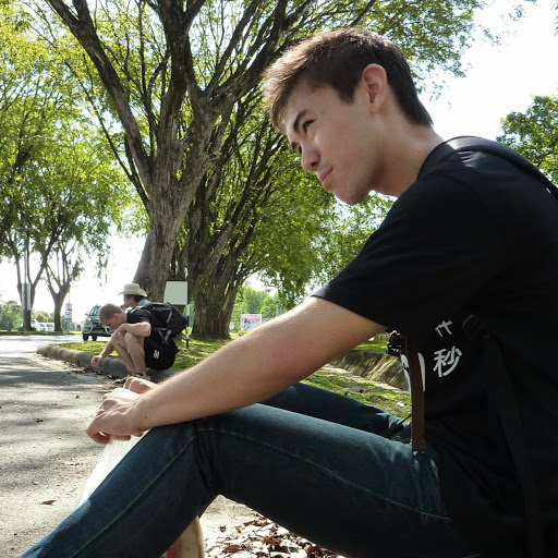 Brian Howell Photo 32