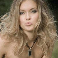 Krystal Lindquist Photo 5