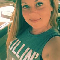 Michelle Carriere Photo 11