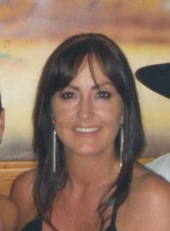 Teresa Golden Photo 5