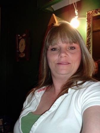 Angela Chandler Photo 14