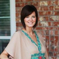 Tiffany Nowlin Photo 3