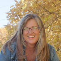 Kathleen Watts Photo 25