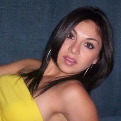 Delia Garza Photo 31