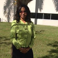 Renee Lockhart Photo 24