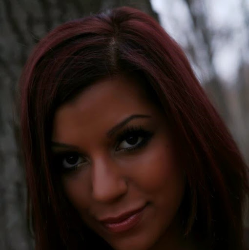 Susie Nicholas Photo 21