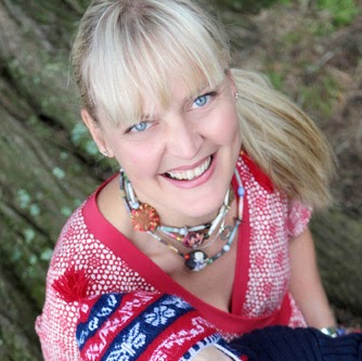 Caroline Taylor Photo 46