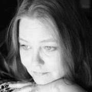 Paula Robinson Photo 5