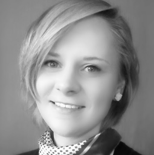 Jennifer Krueger Photo 36